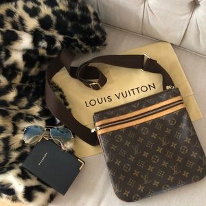 Louis Vuitton messenger bag
